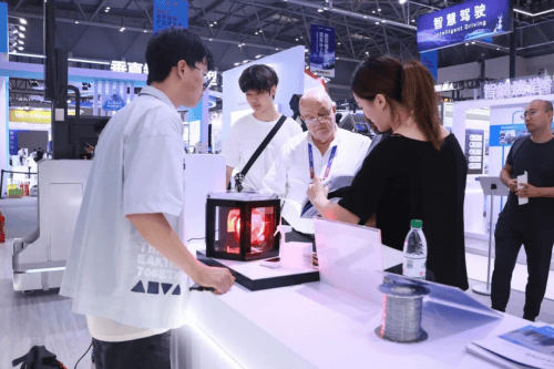 研究院携近20款建造“黑科技”亮相2025智博会尊龙凯时·中国网站告别高危重劳力!重庆智能建造(图3) 研究院携近20款建造“黑科技”亮相2025智博会尊龙凯时·中国网站告别高危重劳力!重庆智能建造(图3)