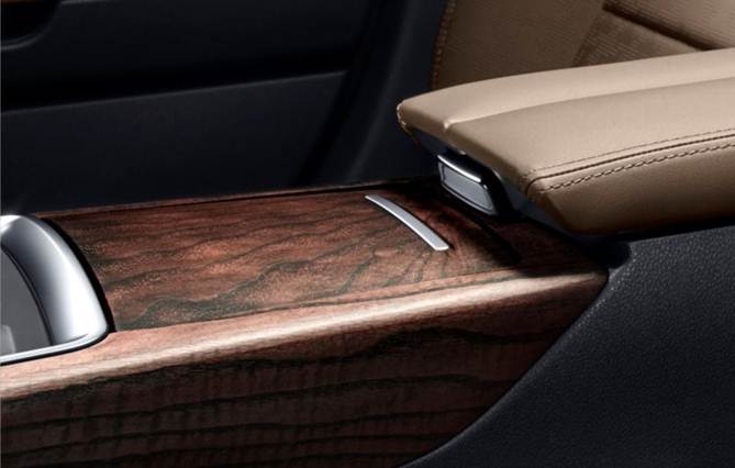 伟巴斯特的极致天窗工艺尊龙凯时app网站遇见(图3)