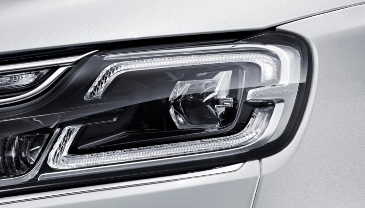 伟巴斯特的极致天窗工艺尊龙凯时app网站遇见(图32)